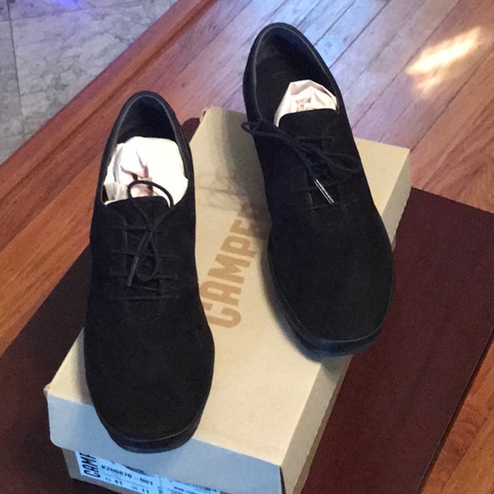 Camper size 41 Black suede shoe